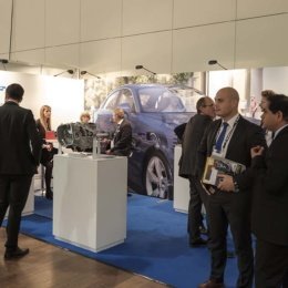 15. Internationaler Kongress und Expo "CTI Symposium", Fahrzeuggetriebe, HEV- und EV-Antriebe (P2300430)